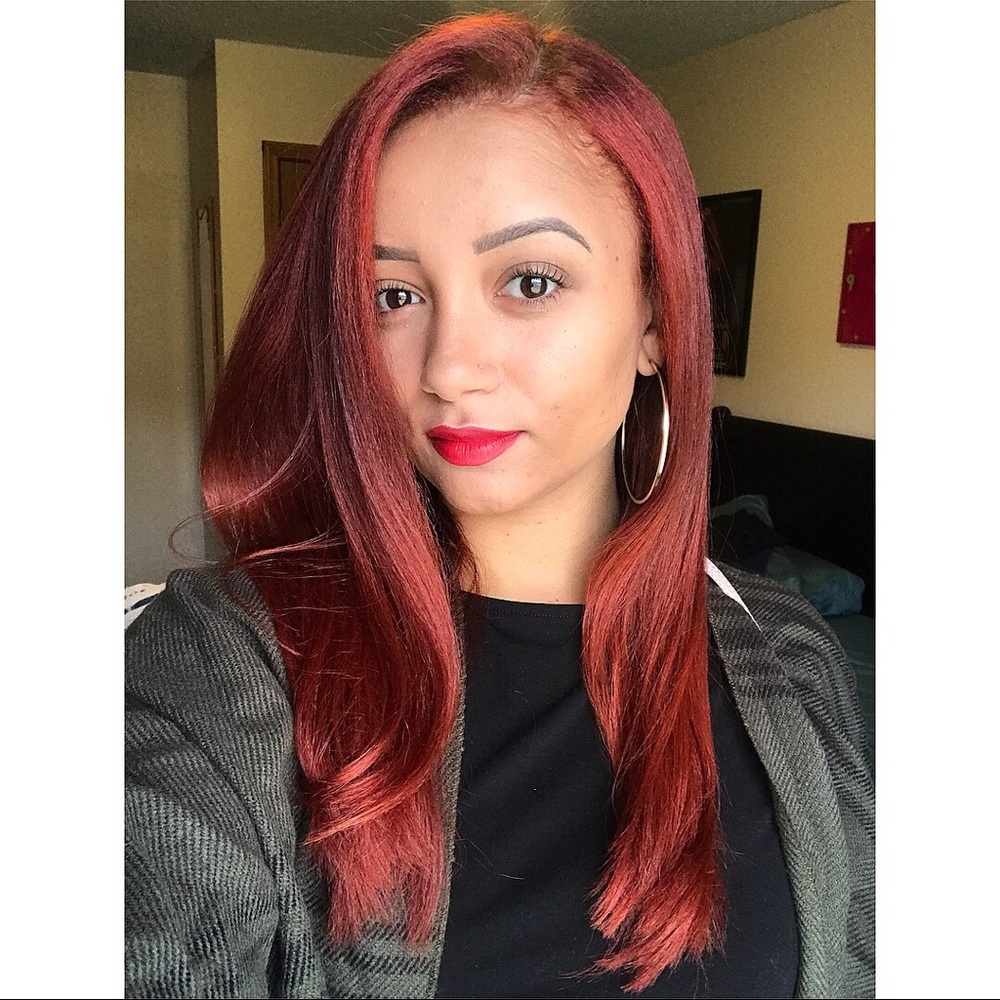 Meet your Posher, Kayla